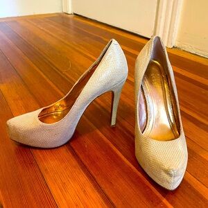 BCBG heels size 6.5